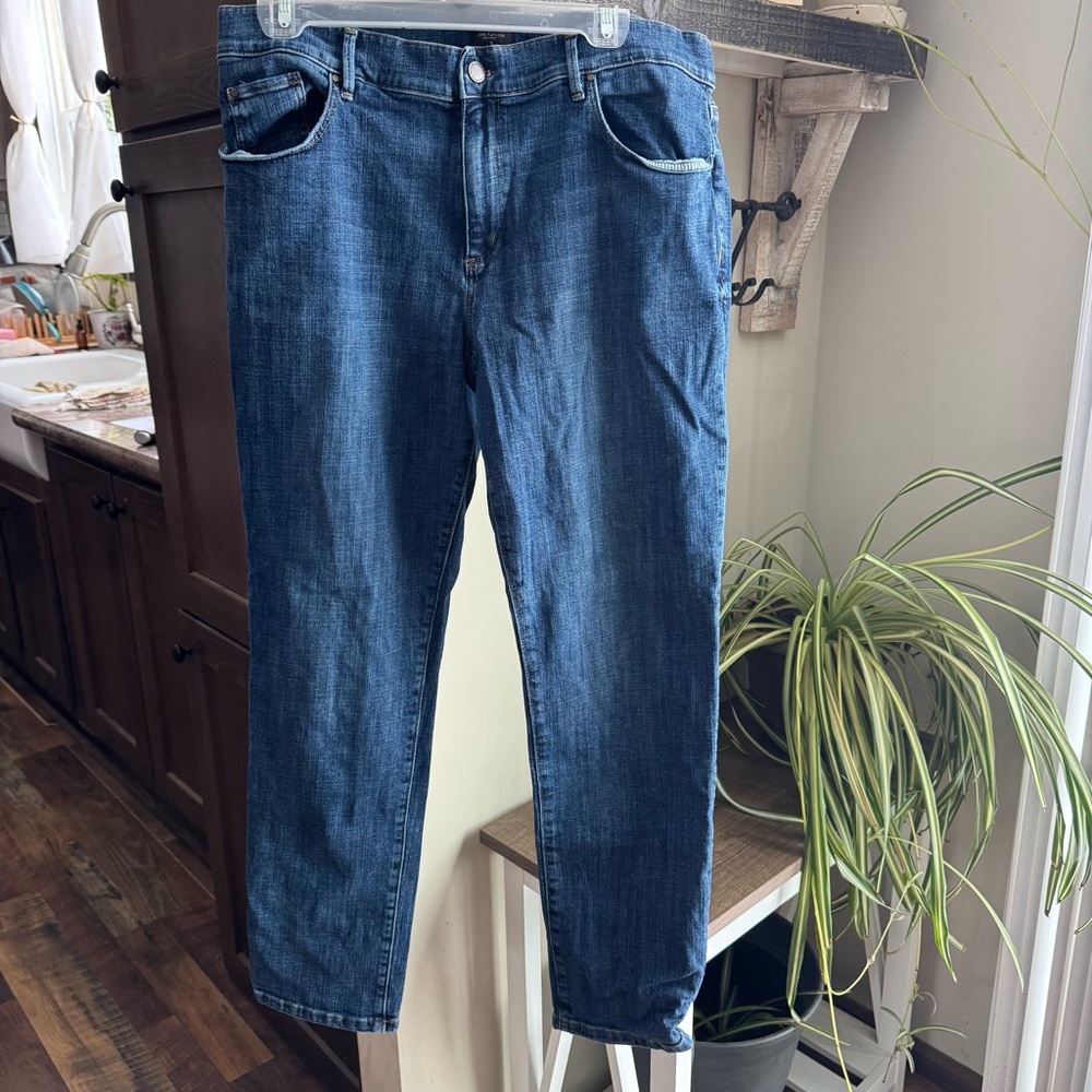 Ann Taylor Women's Straight Leg Jeans - Dark Blue